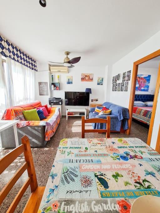 Piso Ideal Con Wifi Parking Y Desayuno Murcia Luaran gambar